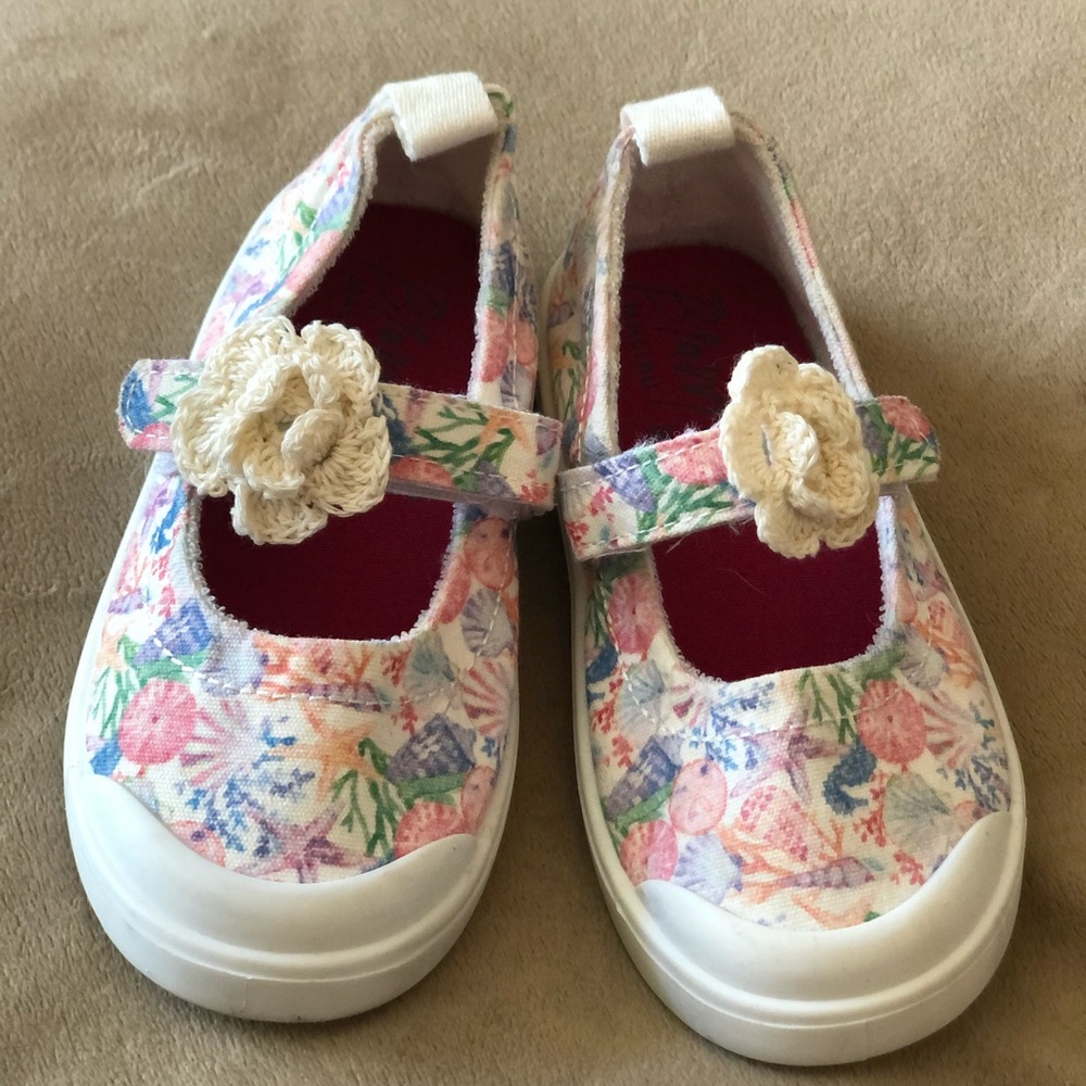 Seaside Sneakers with Crocheted Flower